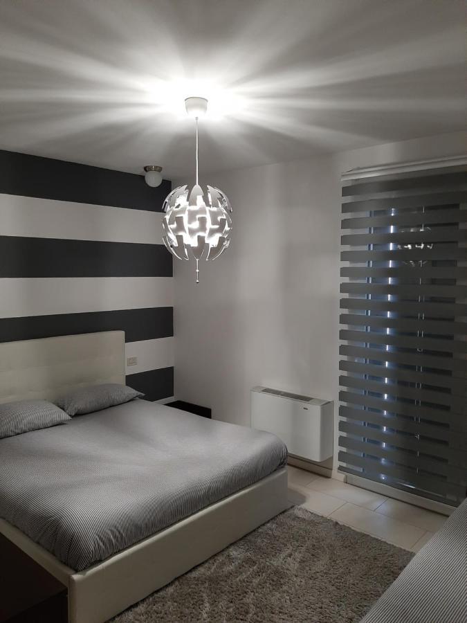 Venezia Suite Apartment Mira Exteriör bild